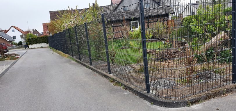 Doppelstabmatten-Zaunmontage-Iserlohn