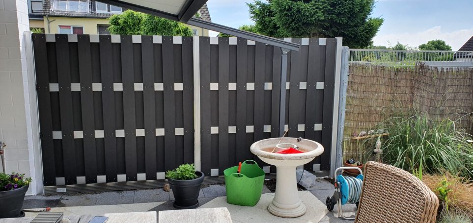 WPC Sichtschutzzaun Anthrazit / Silber
