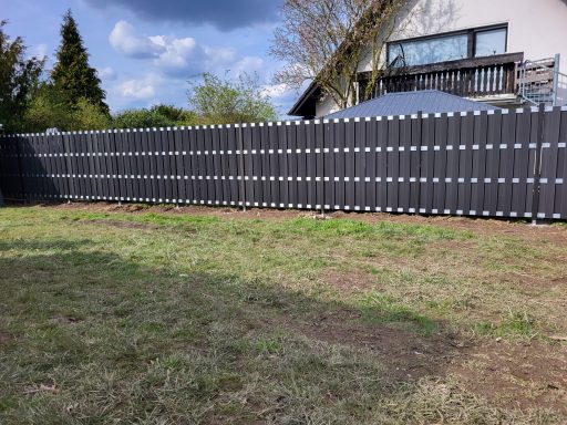 WPC-Gartenzaun-Hagen